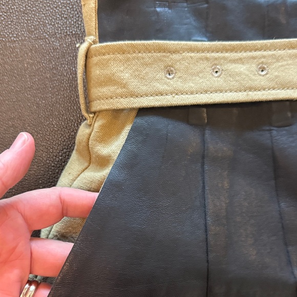 Maison Margiela Two-toned Pelle Leather High waist Shorts Worn on TV Friends 40 - Picture 3 of 12